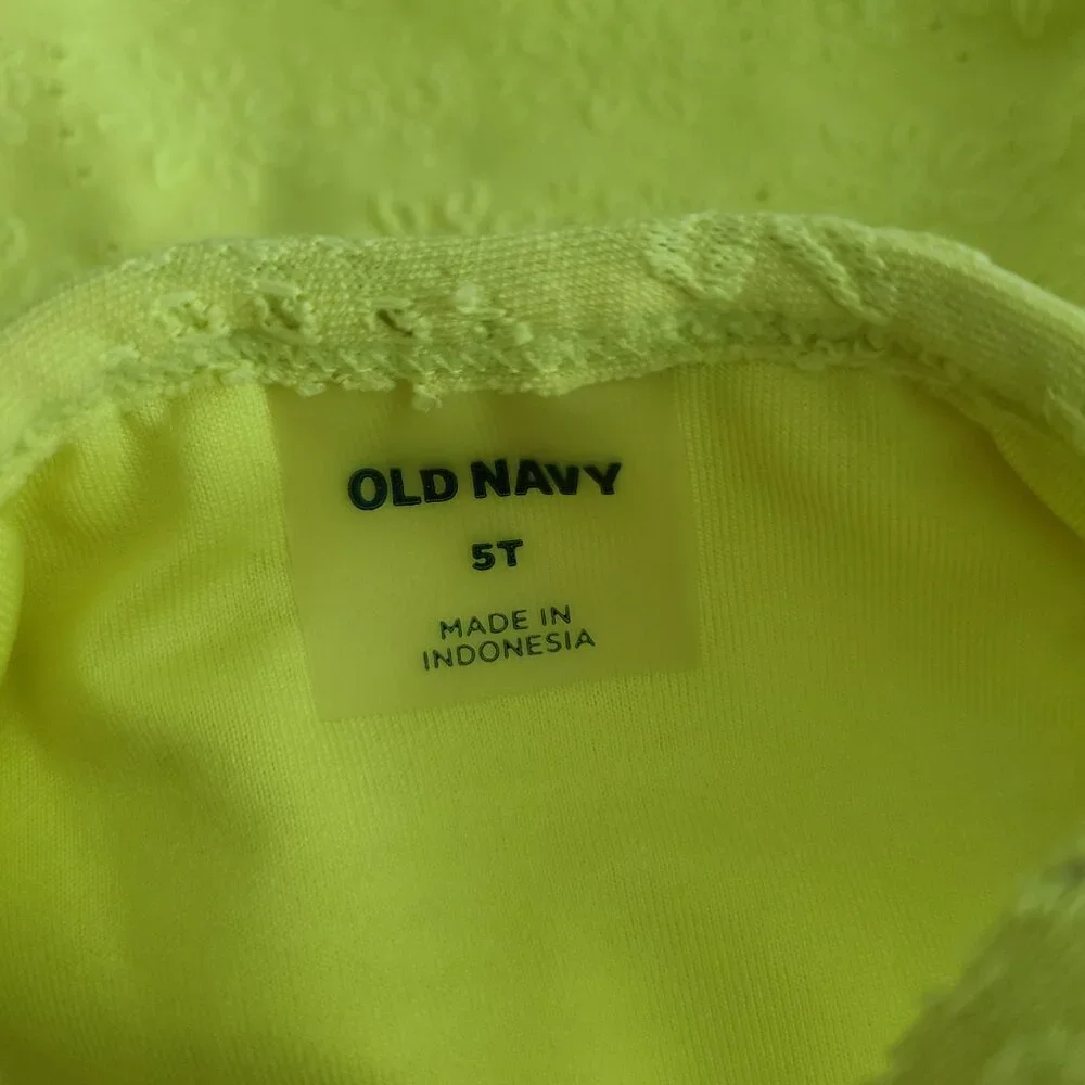Old Navy Yellow One-Shoulder Ruffle eyelet Swimsuit Size 5T